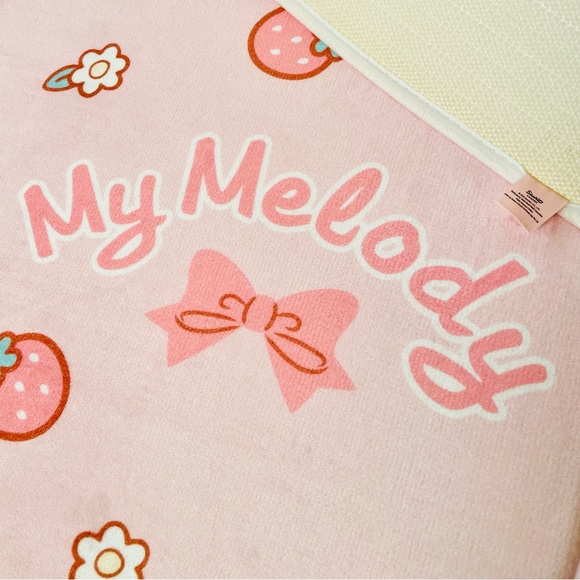 My Melody Pink Floor Mat for Bedroom Bathroom Sanrio Non-Slip Bath Soft Rug NEW - Picture 3 of 3